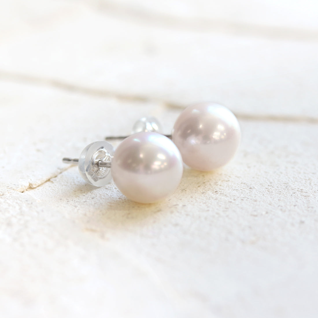 Aurora Blossom -オーロラ ブロッサム-<br>パールピアス 約8.7mm