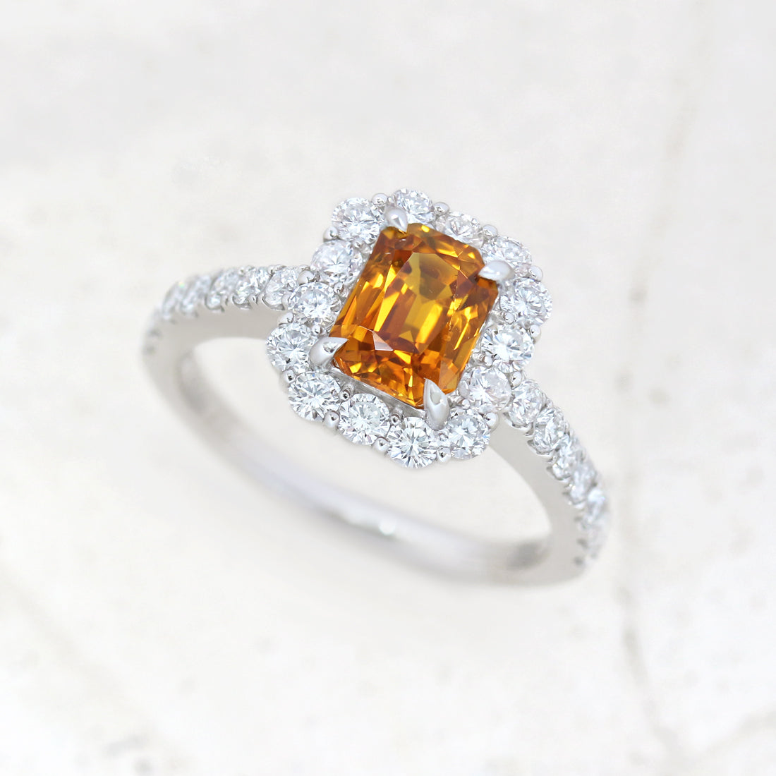 Etincelle -エタンセル-<br>スクエア　オレンジサファイアリング　PT