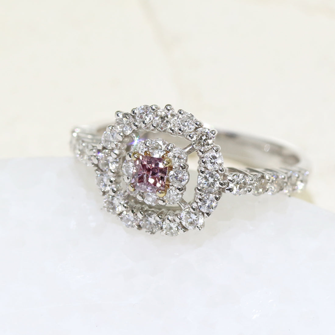 ptピンクダイヤリング ピンクダイヤモンド リング PT – JaMais Jewelry