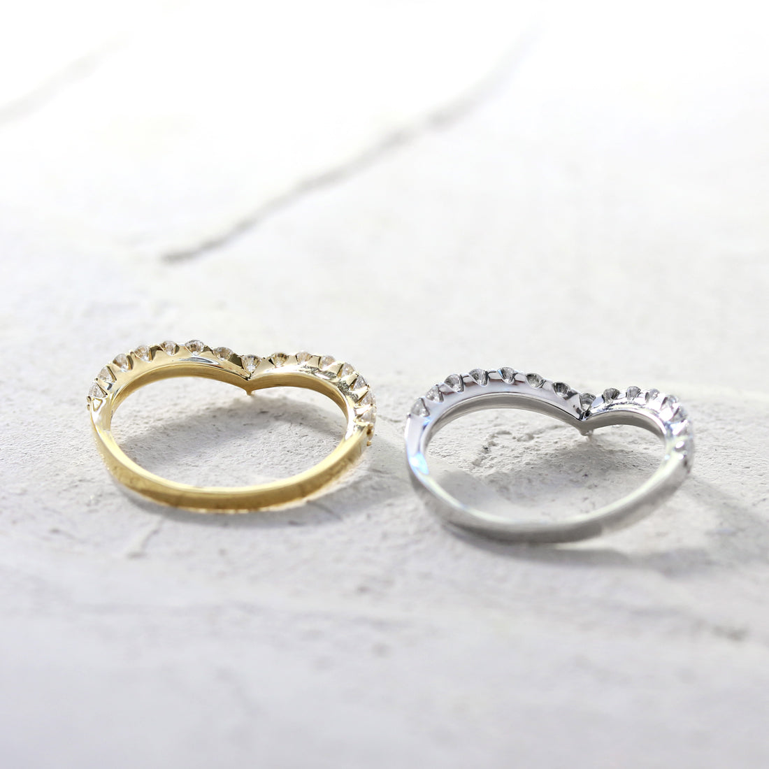 Vライン　ダイヤモンドリング