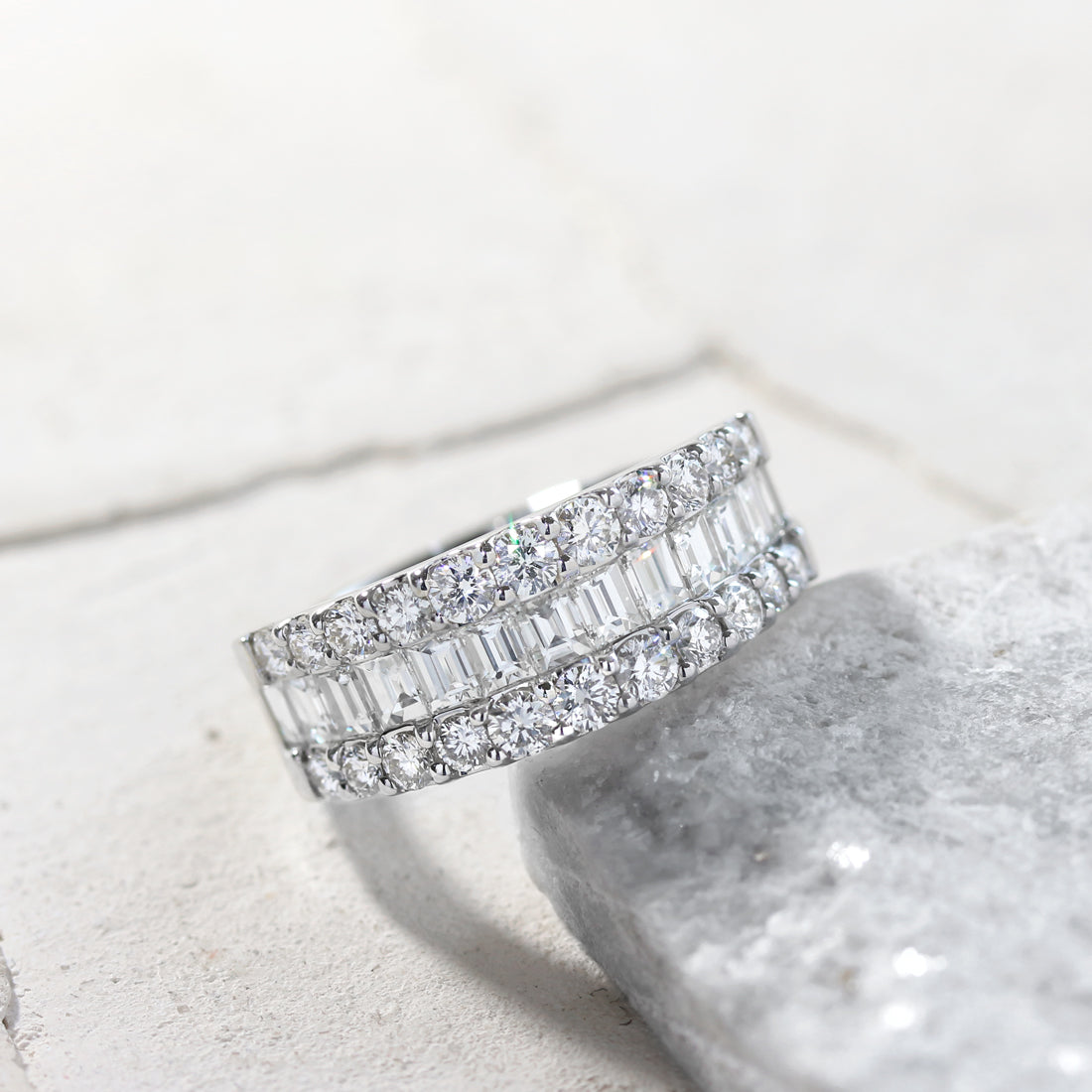 バゲット＆ラウンド　ハーフエタニティダイヤモンドリング MM　PT