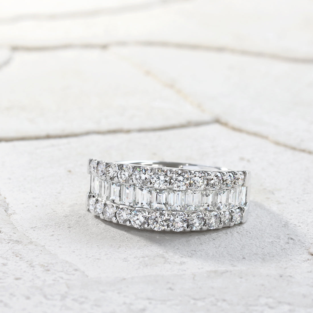 バゲット＆ラウンド　ハーフエタニティダイヤモンドリング MM　PT