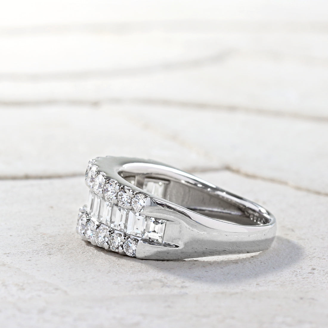 バゲット＆ラウンド　ハーフエタニティダイヤモンドリング MM　PT