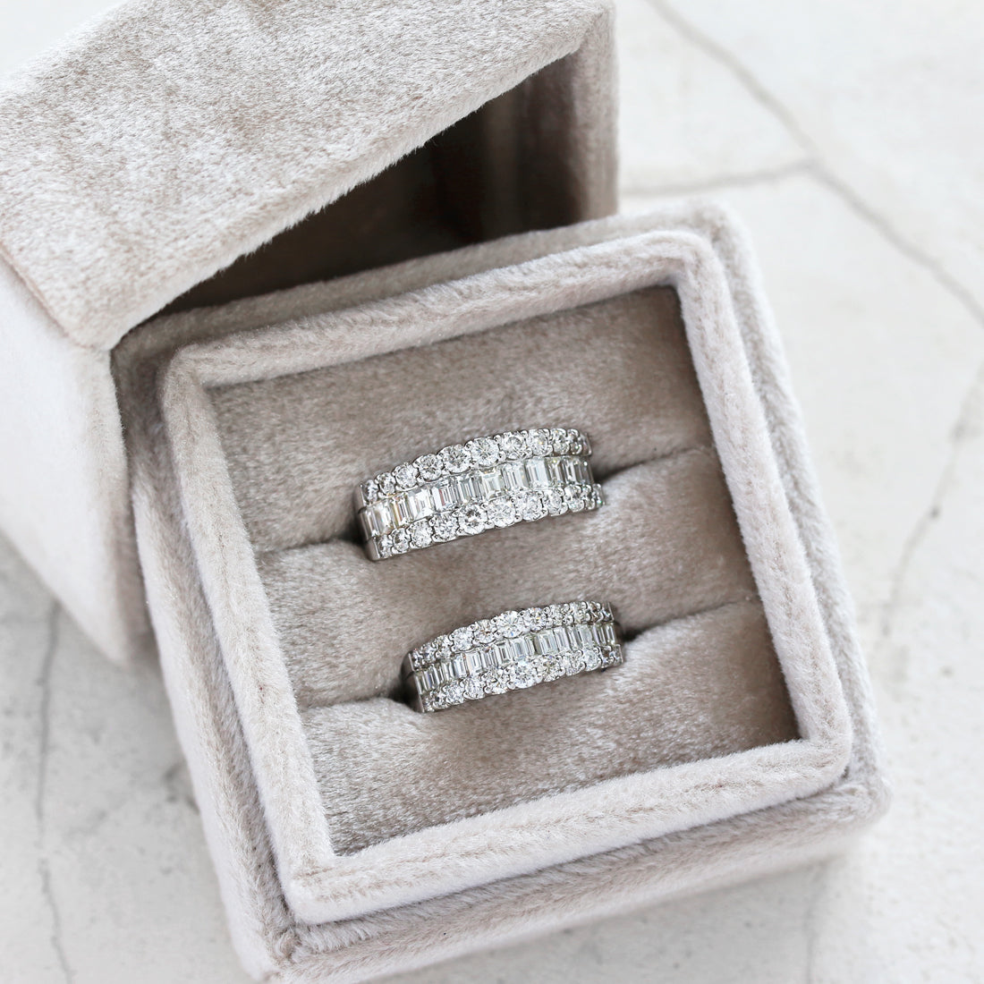 バゲット＆ラウンド　ハーフエタニティダイヤモンドリング MM　PT