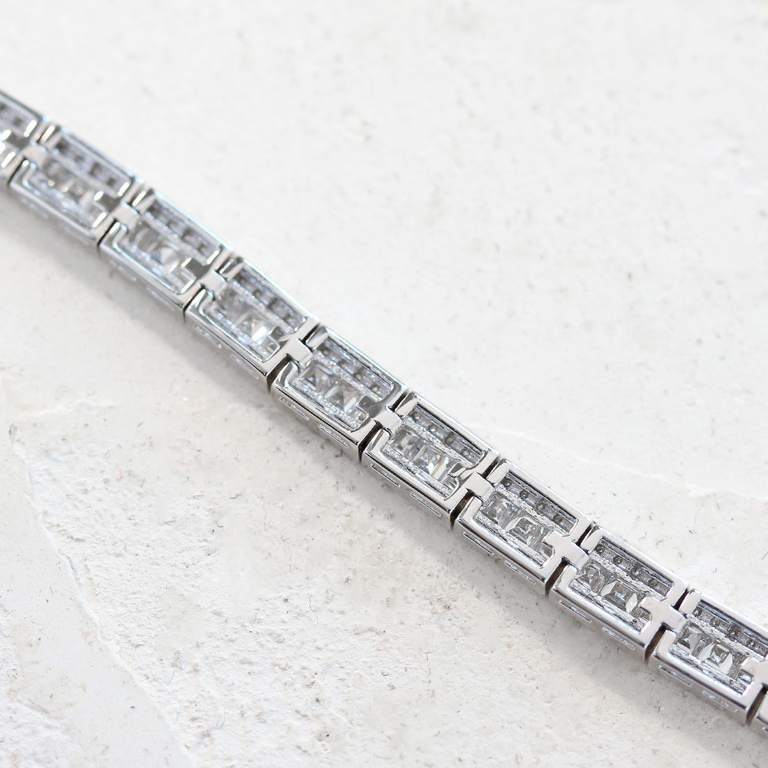 スクエアフルダイヤモンド　テニスブレスレット　PT