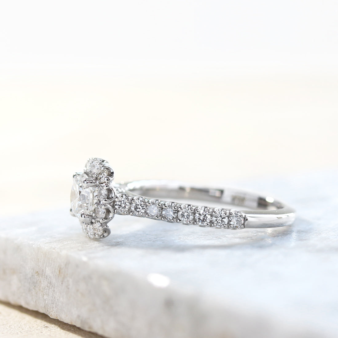 Etincelle -エタンセル - <br>ダイヤモンド スクエアリング　PT