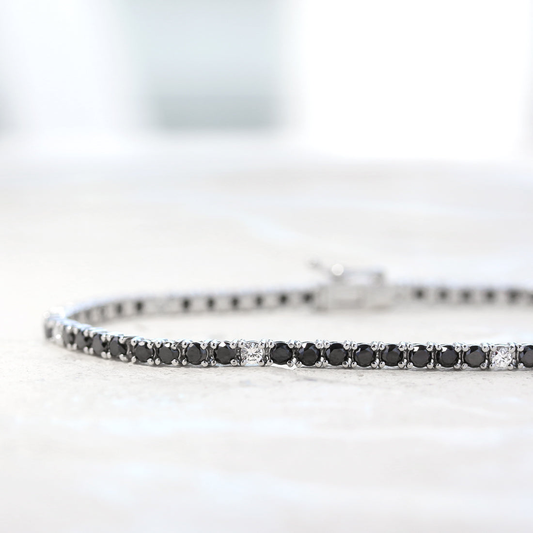 ブラックダイヤモンド テニスブレスレット PT – JaMais Jewelry