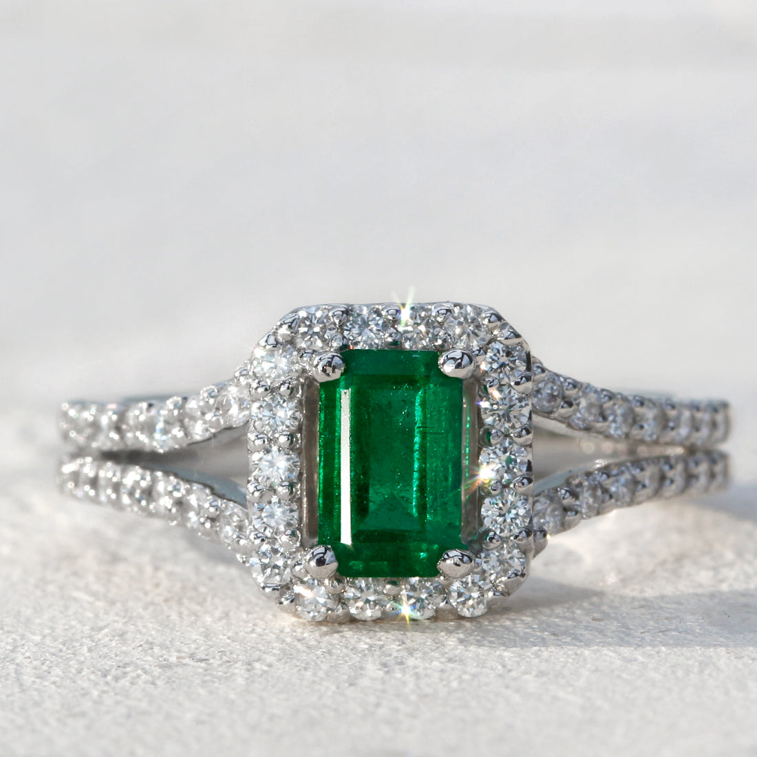 エメラルドカットラインストーンリング Etincelle -エタンセル- スクエア エメラルドリング PT – JaMais